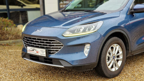 Kuga 2.5 Duratec 190 ch FlexiFuel FHEV E85 Powershift Titanium 2023 occasion 24400 Saint-M&eacute;dard-de-Mussidan