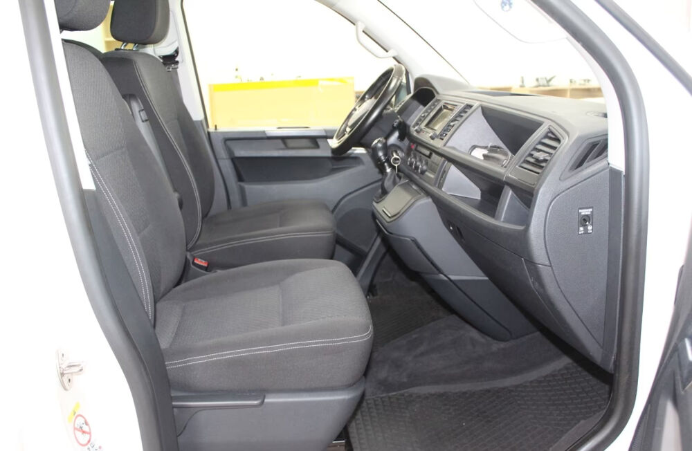 MULTIVAN Multivan 2.0 TDI 150 2017 occasion 85600 Montaigu