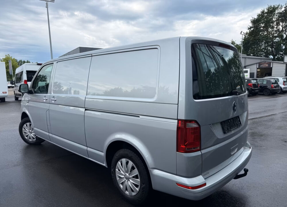 Transporter TRANSPORTER 2.0 TDI 102 long 2016 occasion 85600 Montaigu