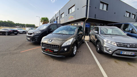 Peugeot 3008 (1.6 HDi 16V 112ch Premium GRIP CONTROL)