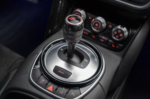 R8 V10 5.2 FSI 525 Quattro S tronic 7 2013 occasion 85600 Montaigu