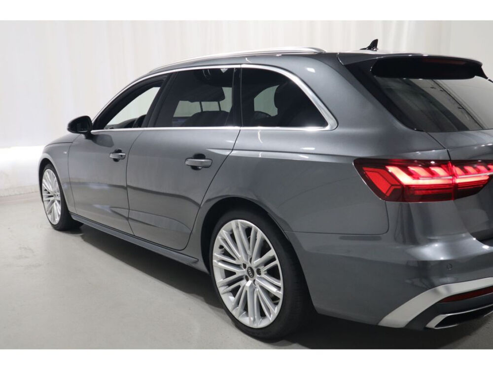 A4 Avant 40 TDI 204 S tronic 7 S line 2022 occasion 85600 Montaigu