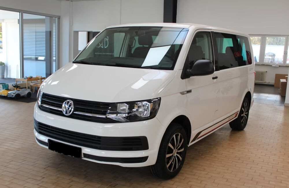 MULTIVAN Multivan 2.0 TDI 150 2017 occasion 85600 Montaigu