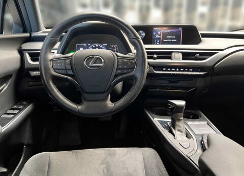 UX 250h 2WD Style Edition 2020 occasion 85600 Montaigu