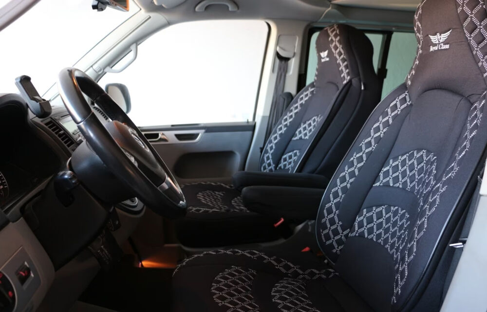 MULTIVAN California 2.0 TDI 140 Confortline DSG7 2013 occasion 85600 Montaigu