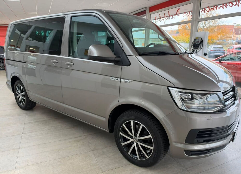 MULTIVAN Multivan 2.0 TDI 150 DSG7 2017 occasion 85600 Montaigu
