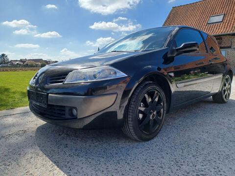 Renault Mégane II Coupé 2.0 16V 136ch CLIM/REGUL/LIM/JA17/EMBRAYAGENEUF/GAR6M 2006 occasion Armentières 59280