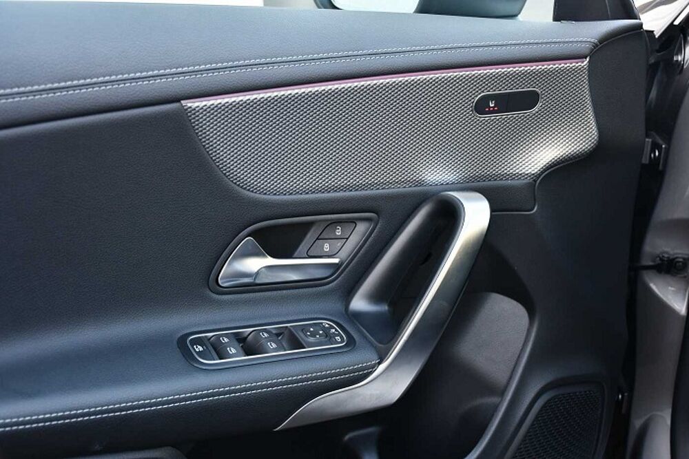 Classe CLA 180 Auto.TOITPANO/CAM/PARKTRONIC/ECLAIRAMBIANCE/CUIRCHAUF/1M 2022 occasion 59280 Armenti&egrave;res