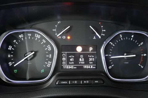 Traveller Standard 2.0 HDi 180ch Allure 2016 occasion 85600 Montaigu