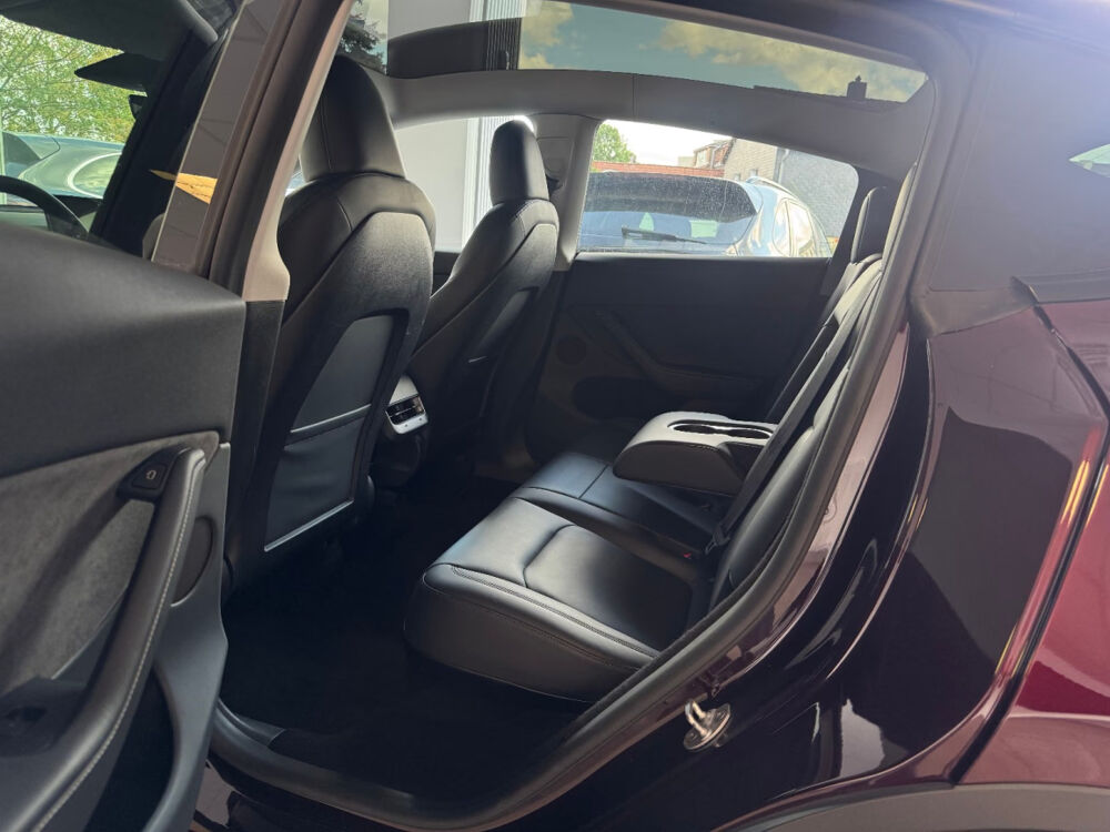 Model Y MODEL Y Grande Autonomie Dual Motor AWD 2024 occasion 85600 Montaigu
