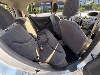 Yaris 1.3 VVT-i Linea Sol 2002 occasion 95200 Sarcelles