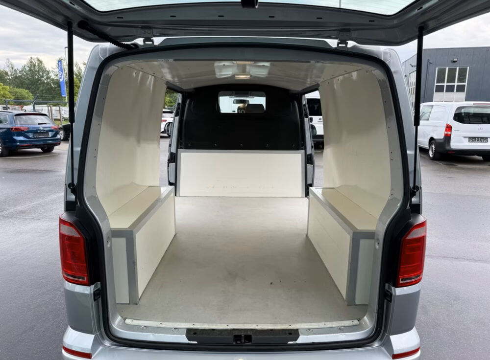 Transporter TRANSPORTER 2.0 TDI 102 long 2016 occasion 85600 Montaigu