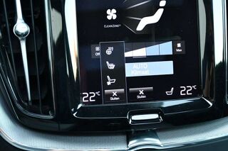 XC60 197ch TOITPANO/CAM/CARPLAY/ATTACHREM/CUIRCHAUF/SIEGMEMOIRE.. 2021 occasion 59280 Armenti&egrave;res