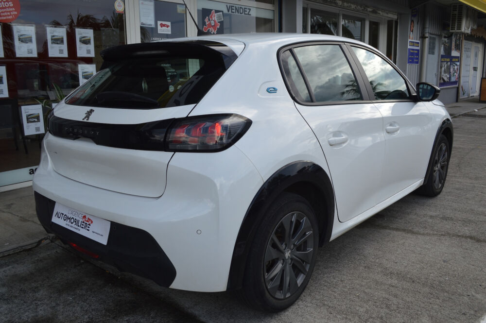 208 E 50 kWh 136ch Active Pack 2022 occasion 97122 Baie-Mahault