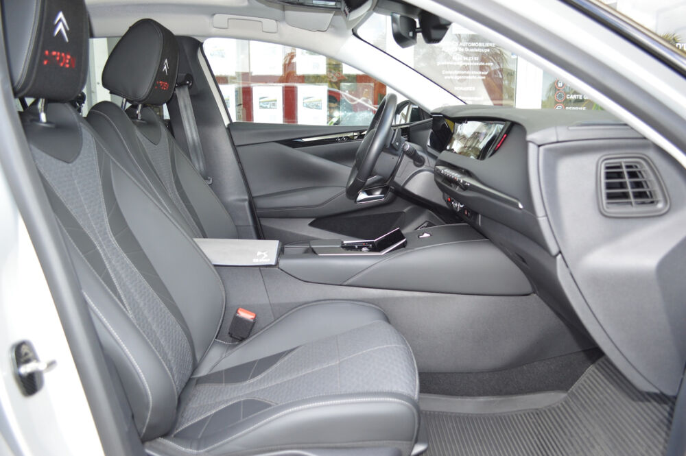 DS4 1,2 hybride 136ch pallas ligne business e-dct6 2024 occasion 97122 Baie-Mahault