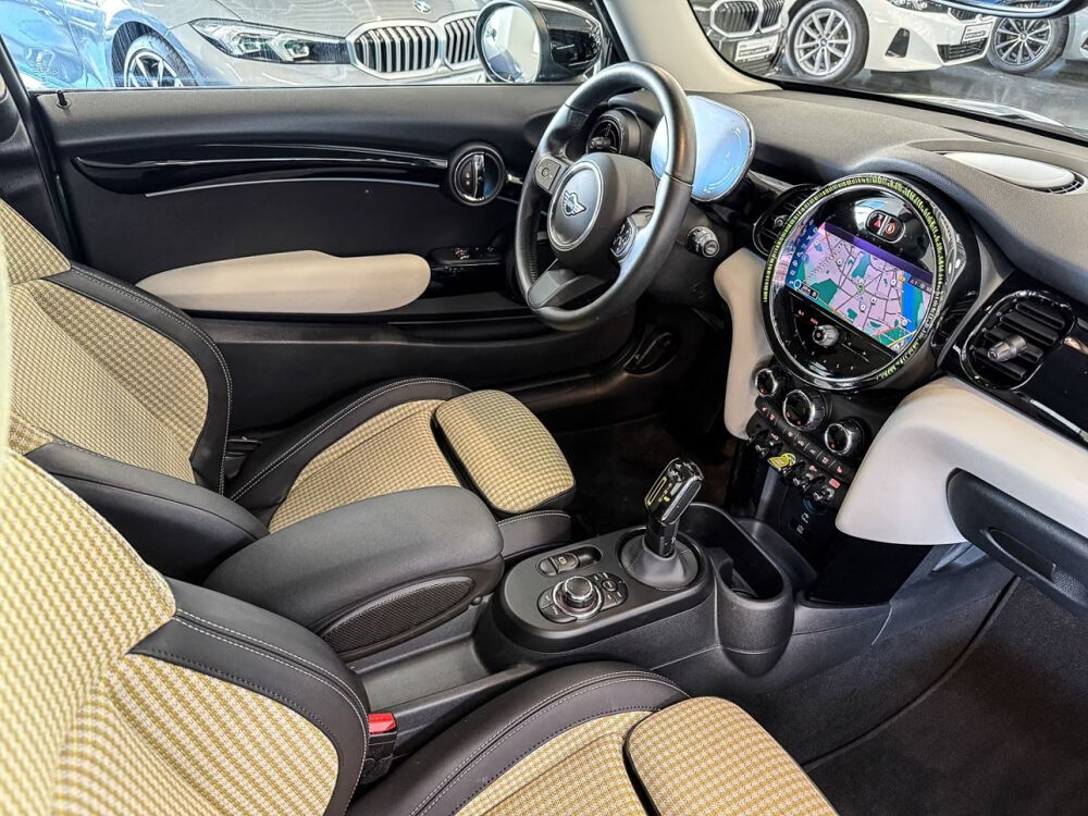 Divers Hatch 3 Portes Cooper SE 184 ch Edition Premium 2023 occasion 85600 Montaigu