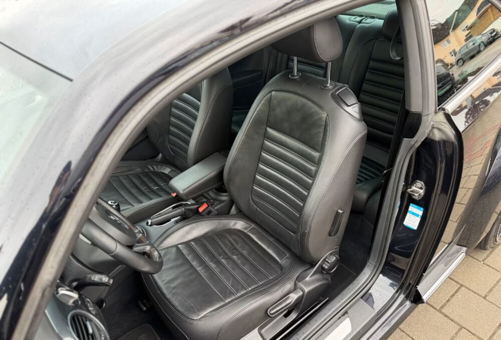 COCCINELLE II Coccinelle 1.4 TSI 160 Sport 2014 occasion 85600 Montaigu