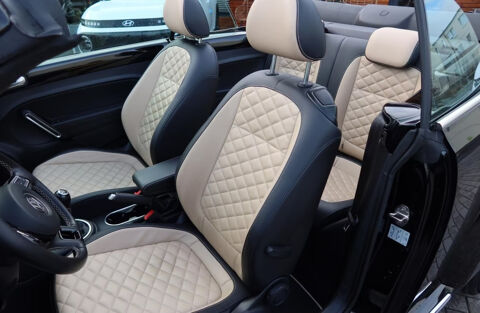 COCCINELLE II Coccinelle Cabriolet 1.4 TSI 150 Exclusive Design 2017 occasion 85600 Montaigu