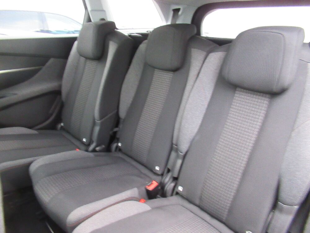 5008 HDi 130ch BVA 7 Places 2020 occasion 10410 Saint-Parres-aux-Tertres