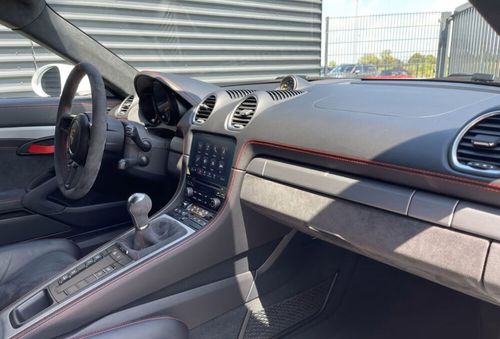 Cayman 718 4.0i GT4 420 ch 2019 occasion 85600 Montaigu