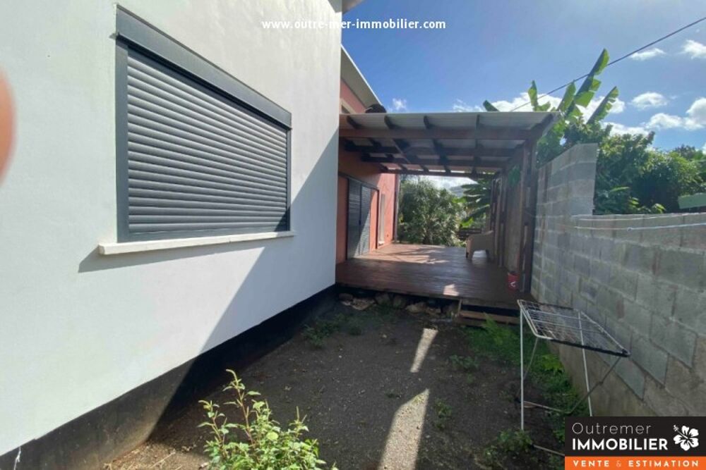 Location Maison Villa meublée F3 , mezzanine, grande terrasse et jardin Entre-deux