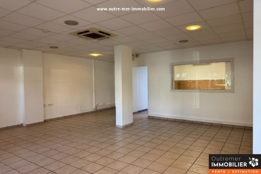   LOCAL PROFESSIONNEL A LOUER DE 78 M² ? EMPLACEMENT STRATÉGIQUE À SAINT-ANDRÉ 