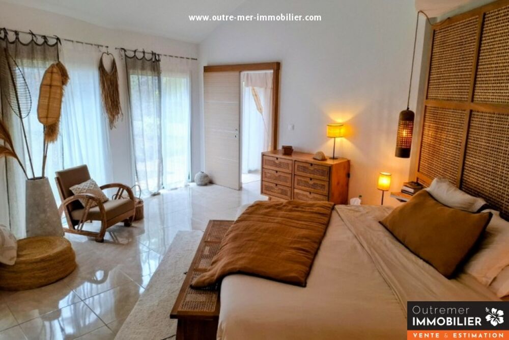 Vente Maison LA SALINE-LES-BAINS ? VILLA CONTEMPORAINE AVEC VUE PANORAMIQUE SUR L?OCÉAN, PISCINE ET 2 STUDIOS INDÉPENDANTS La saline les bains