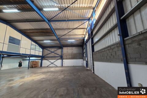   LOCAL/ENTREPOT 462 m² - SAINTE MARIE - PAE LA MARE 