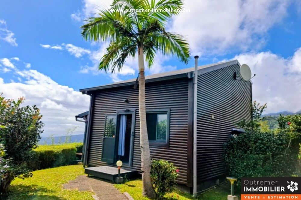 Vente Maison Maison de plain-pied plus T2 et bungalow sur 8800 m² de terrain Le brûlé (97400)