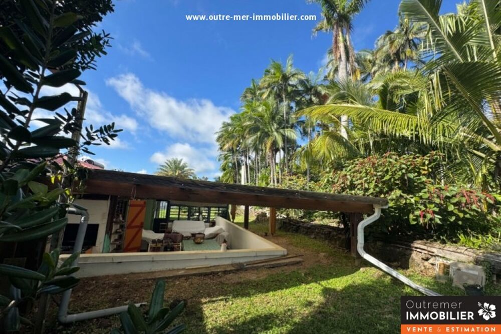 Vente Maison Maison créole 4 chambres sur terrain de 1 192 m² avec grande terrasse proximité de Deux RIves Sainte Suzanne Saint-andré