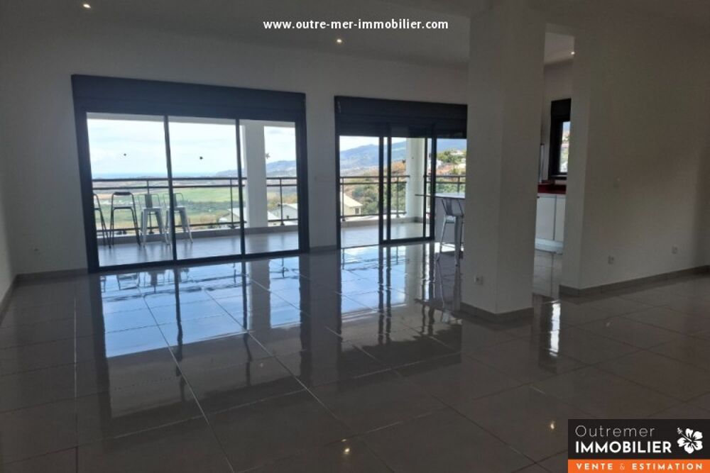Vente Maison Exceptionnelle Villa de Standing avec Vue Imprenable sur l'Océan Saint paul