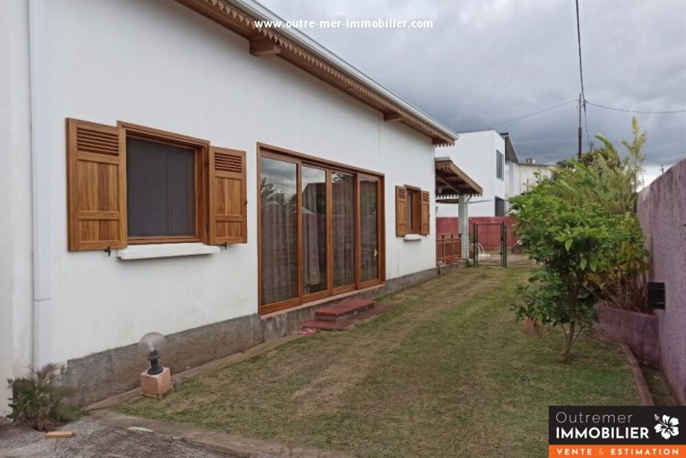 Vente Maison MAISON FAMILIALE AVEC PISCINE et jardin Sainte clotilde