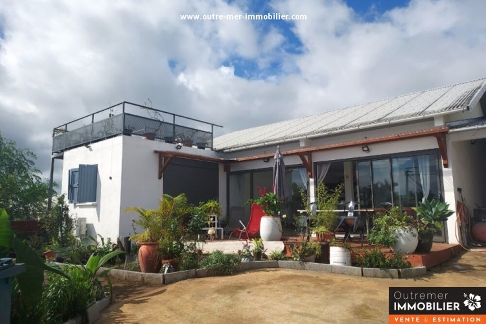 Vente Maison Villa F4 de 135 m² à Trois Bassins Trois-bassins