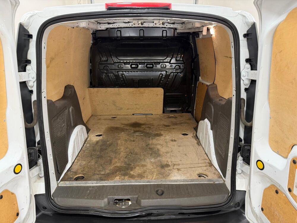 Tourneo VP Ford transit connect 1.5 ecoblue 100cv trend business tva re 2022 occasion 38500 La Buisse