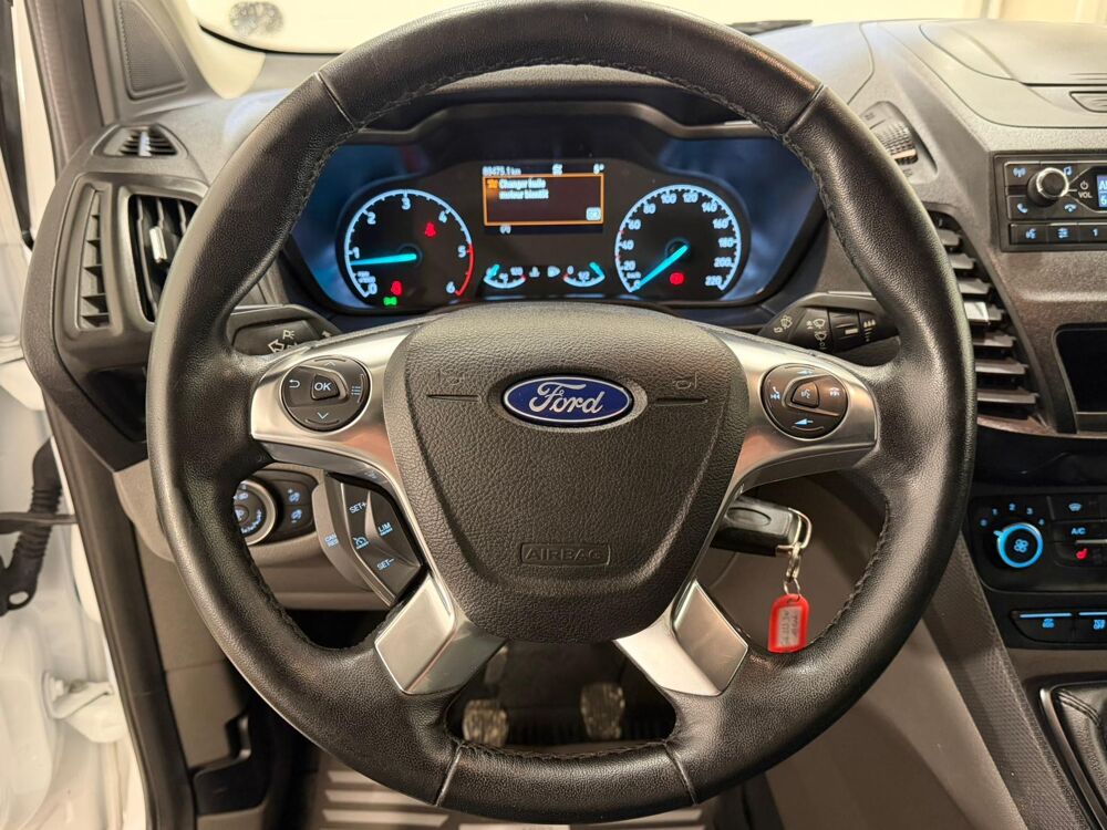 Transit Ford Connect L2 120cv TVA Recup 10825EUROS H.T 3 pla 2022 occasion 38500 La Buisse