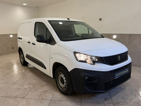 Peugeot Partner Peugeot partner fourgon standard 1000 kg bluehdi 100 bvm6 gr 2022 occasion La Buisse 38500