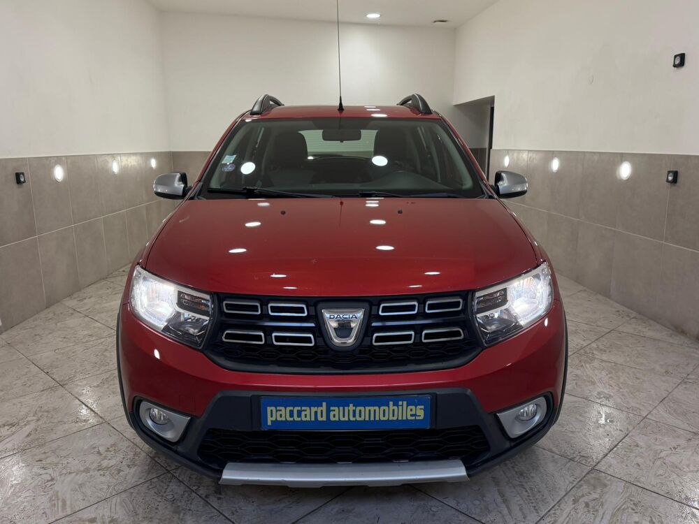 Sandero Dacia Stepway TCE 90cv 2017 occasion 38500 La Buisse