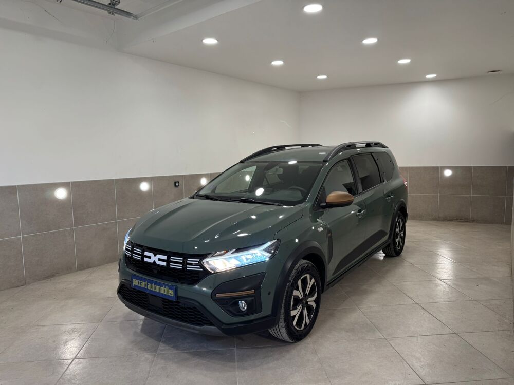 Jogger DACIA JOGGER (2) 1.0 ECO-G 100CV GSR2 EXTREME + 7PL 2024 occasion 38500 La Buisse