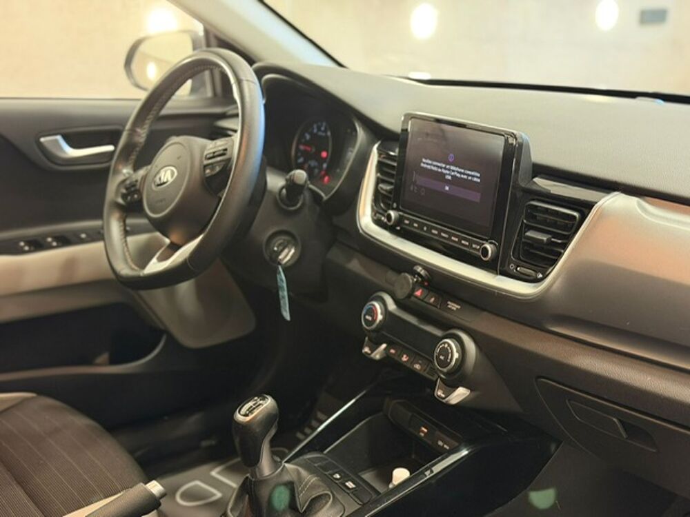 Stonic Kia stonic t-gdi 120cv mhev launch edition 2021 occasion 38500 La Buisse