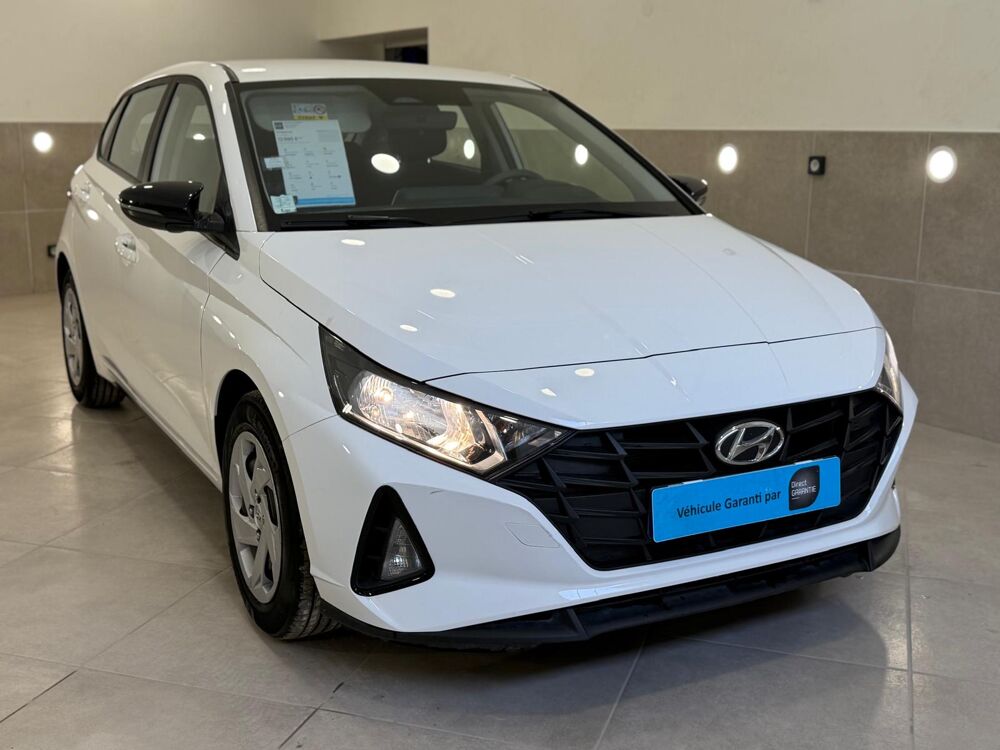 i20 HYUNDAI I20 ess 1.2i 84cv INITIA garantie constructeur fin 2 2022 occasion 38500 La Buisse