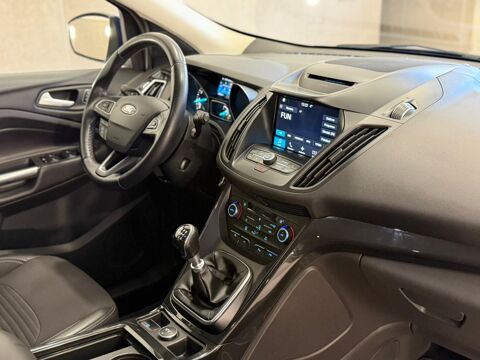 Kuga Ford kuga tdci 120cv business nav 79000kms garantie 1 an 2017 occasion 38500 La Buisse