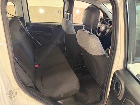 Panda Fiat panda 1.0 70cv hybrid city life 32000kms boite 6 vitess 2022 occasion 38500 La Buisse