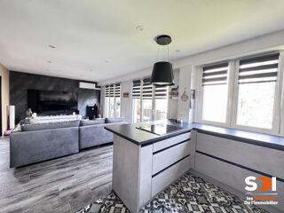 Vente Appartement FEGERSHEIM - T4/82M² AVEC BALCON + CAVE + GGE + PISCINE - FEGERSHEIM Fegersheim
