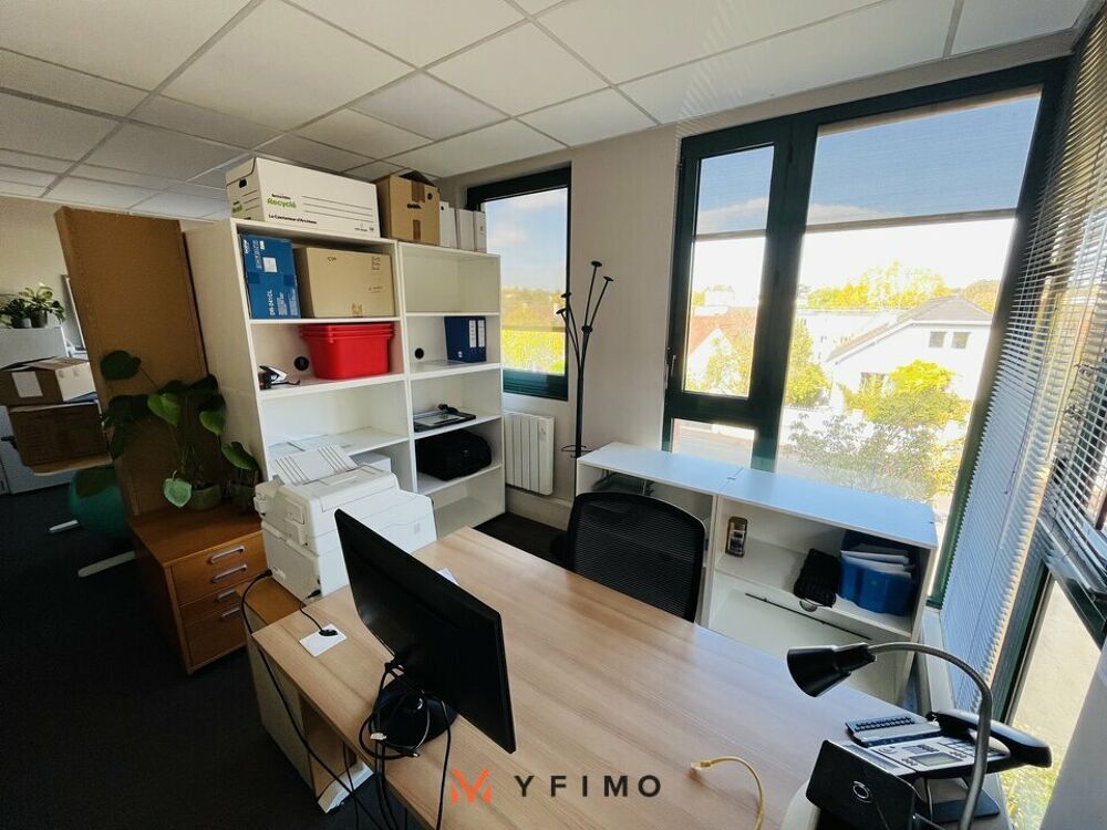   70 m2 DE BUREAUX  à LOUER Saint-germain-en-laye