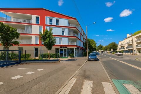   LOCAL COMMERCIAL  à LOUER 