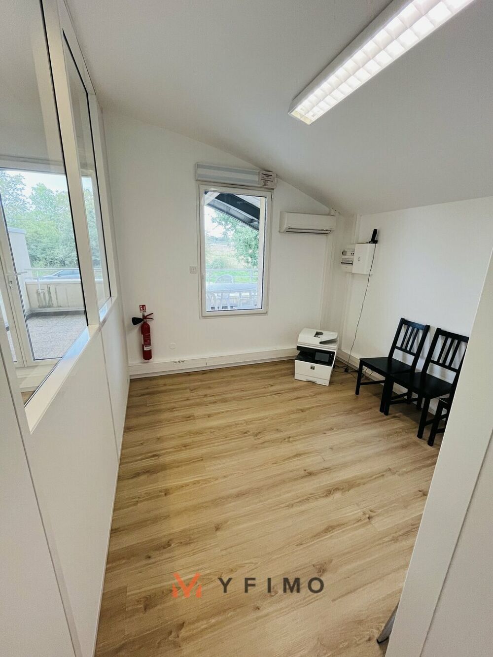   40 m2 BUREAUX à LOUER Villennes sur seine