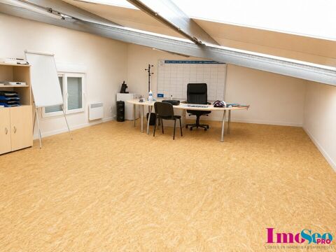  ENTREPOT à VENDRE 