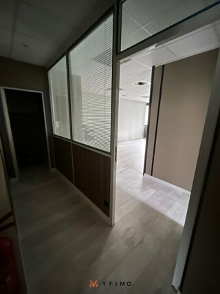   BUREAUX à LOUER Aubergenville