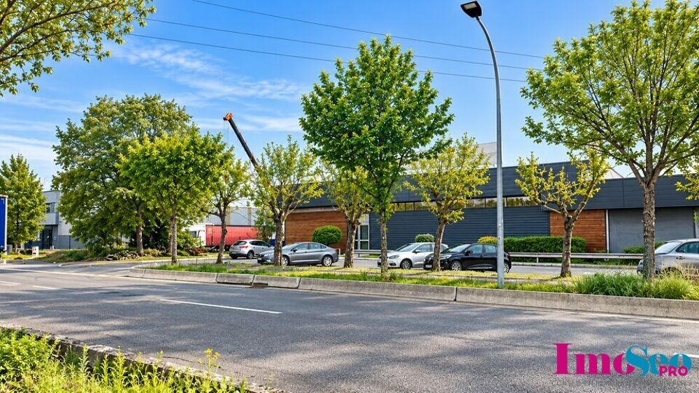   Entrepôt à VENDRE Bordeaux