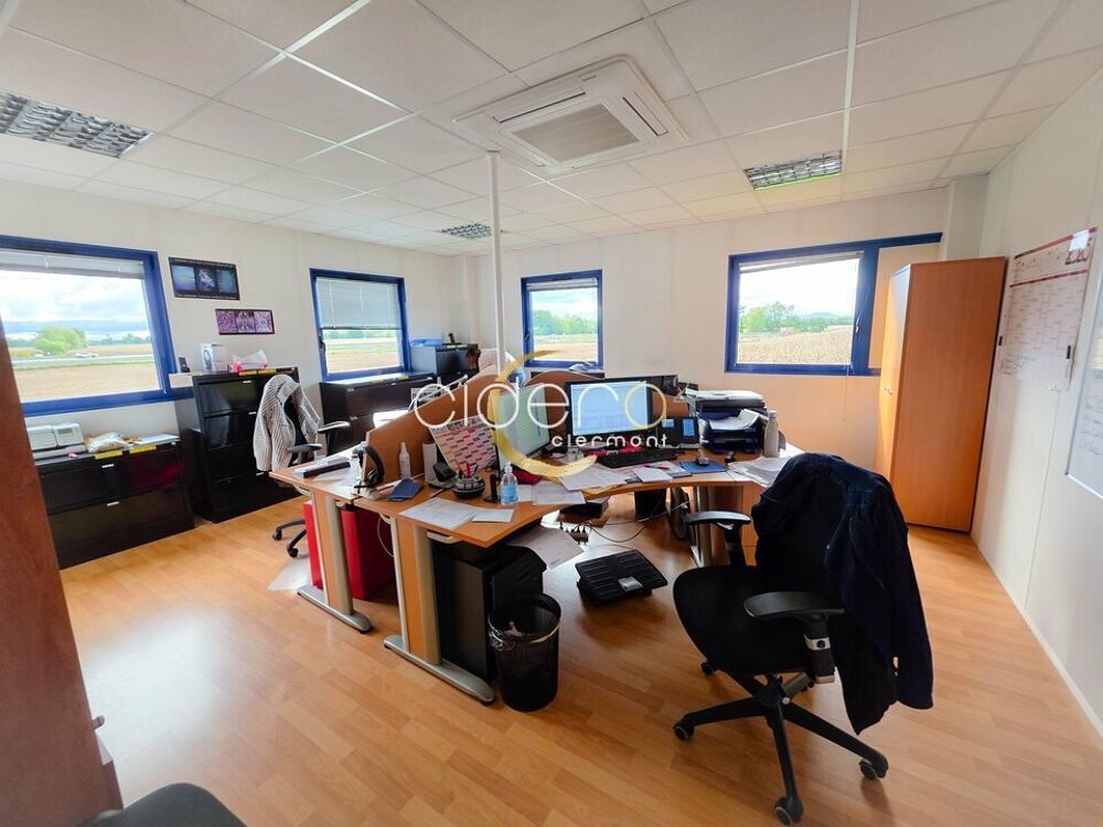   BUREAUX ESPACES TECHNIQUES à LOUER Gerzat